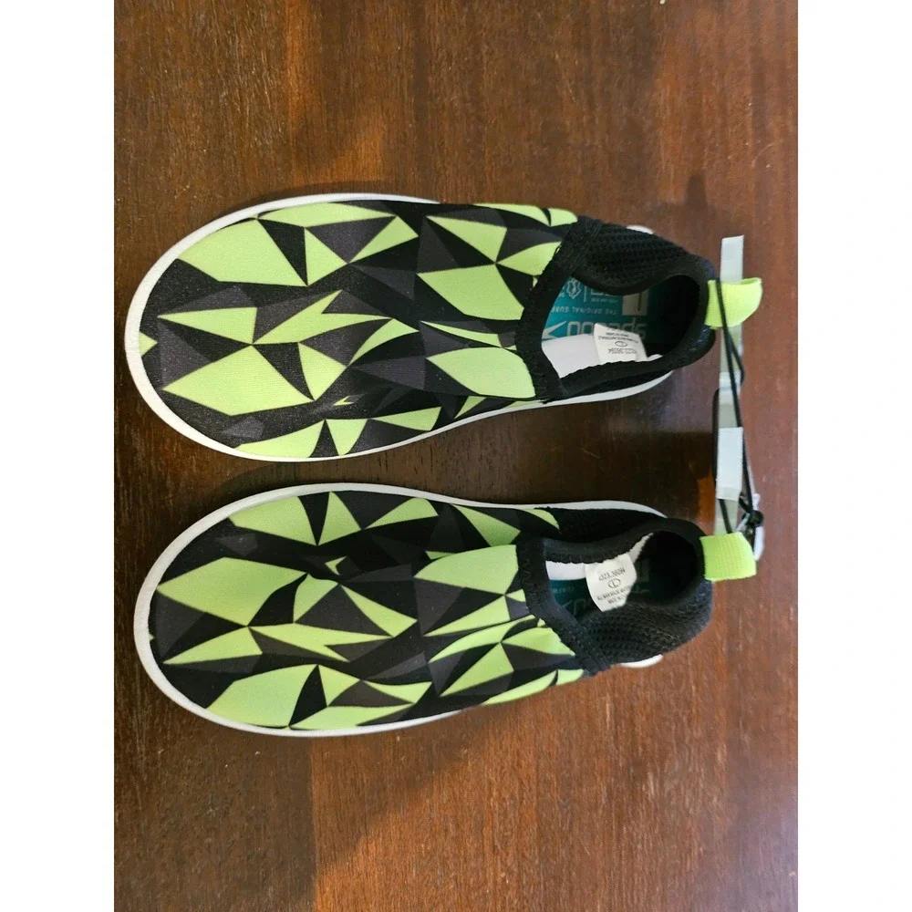 NWT Speedo Green Black Splash And‎ Sun Water Shoes ~ Size L (9/10)